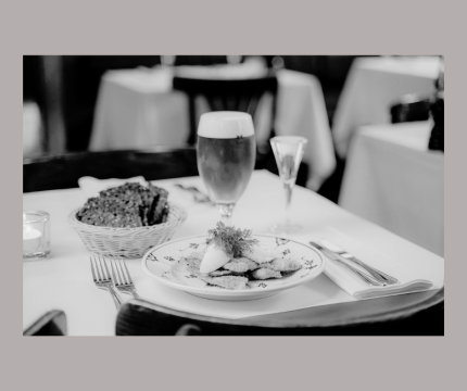 Hotels and Restaurant Database